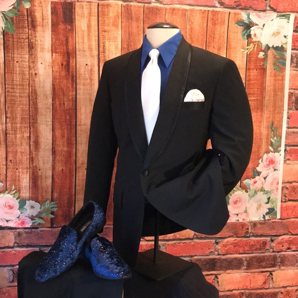 J. Brothers Shawl Lapel Tuxedo - Picture 13 of 17